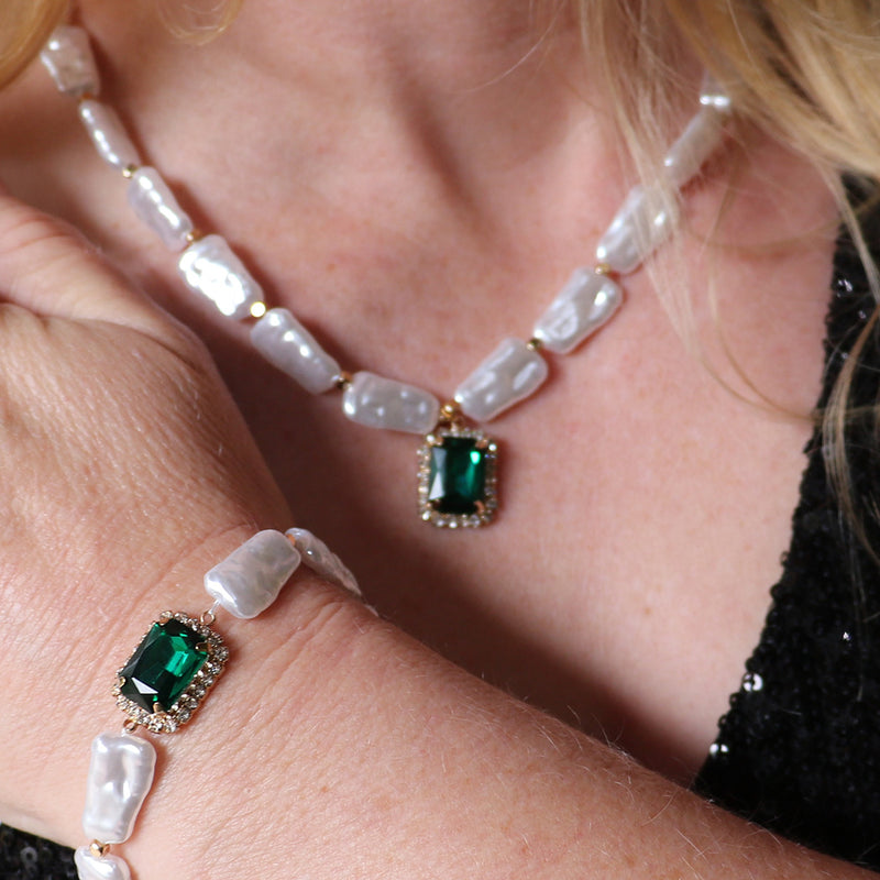 Stunning Green Emerald Cut Crystal Charm On Statement Faux Pearl Strand Holiday Jewelry (Bracelet, 8"+1.5" Extender)