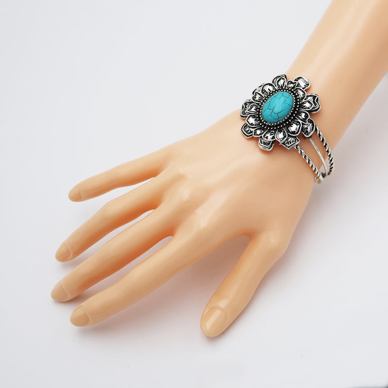 Women's Western Style Natural Semi Precious Howlite Stone Open Cuff Bracelet, 2.5" (Statement Flower Turquoise)